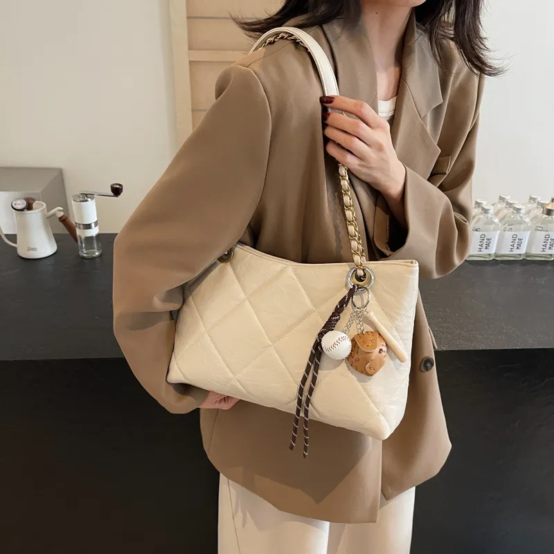 SURELAPTOP PU Shoulder Bag Regular Women's Ecru/Black/Coffee-5