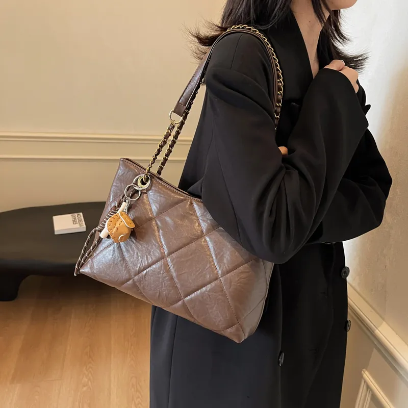 SURELAPTOP PU Shoulder Bag Regular Women's Ecru/Black/Coffee-16