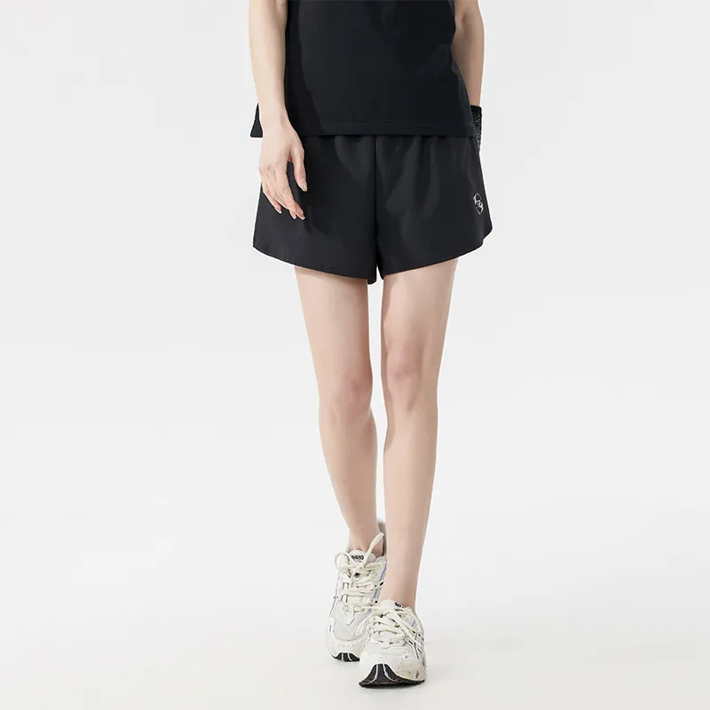 361° Casual Shorts Women's Super Black-2
