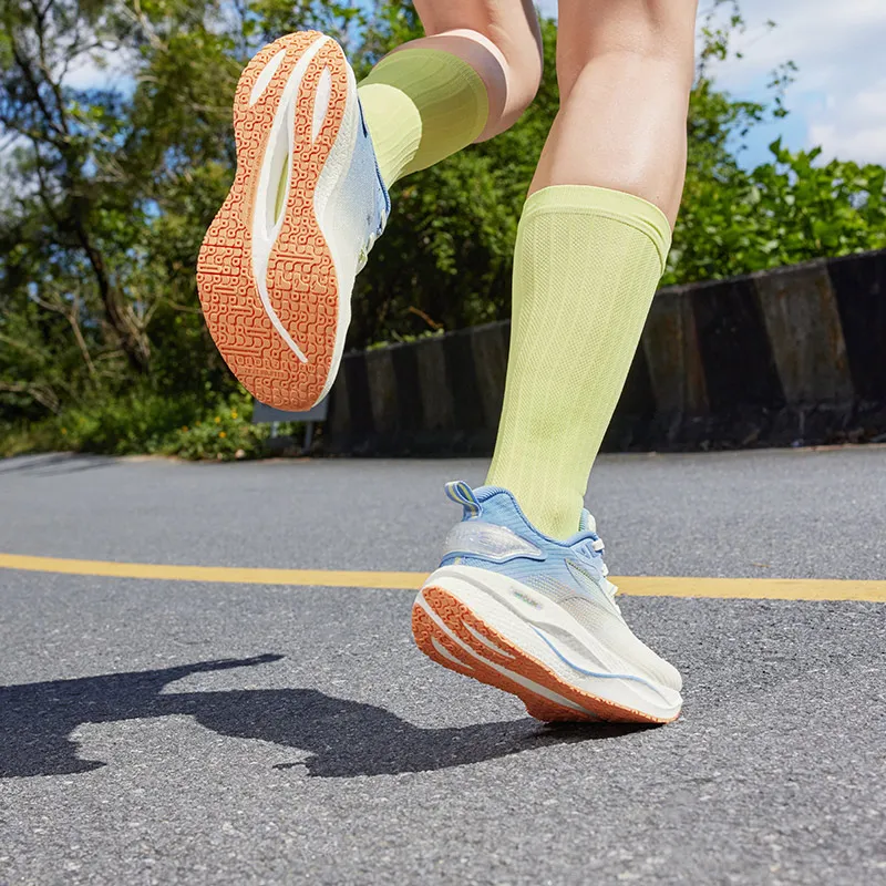 361° Speed Boost CQT Cushioning Anti-Slip And Wear-Resistant Low-Top Running Shoes Women's Sky Blue-11