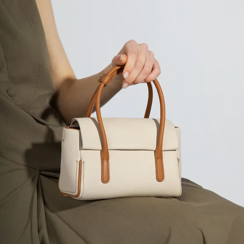 VENOF Cow Leather Small Square Bag Regular Women's-15