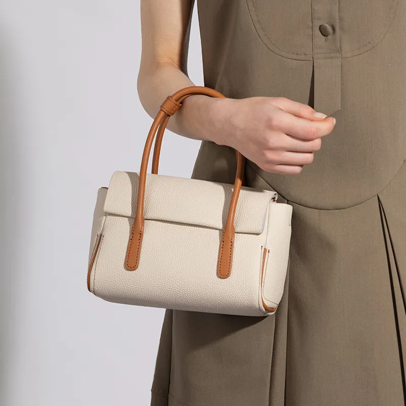 VENOF Cow Leather Small Square Bag Regular Women's-16