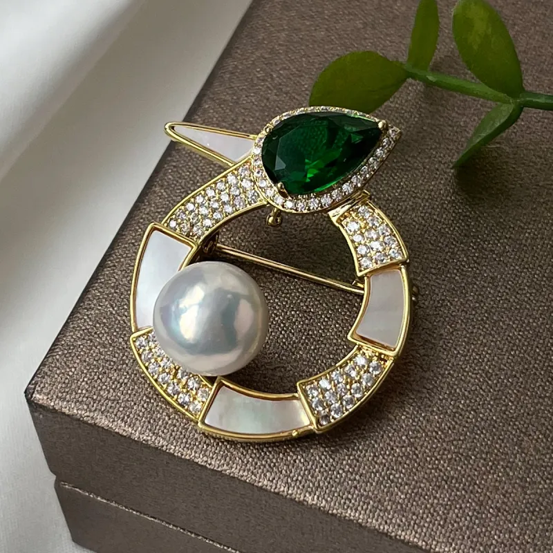 PEARL QUEEN Freshwater Pearl Brooches Unisex-5