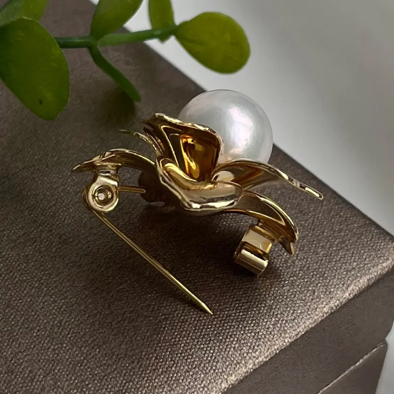 PEARL QUEEN Freshwater Pearl Brooches Women's-2