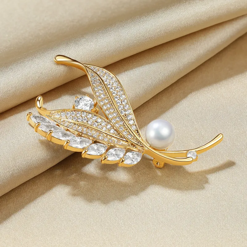 PEARL QUEEN Freshwater Pearl Brooches Unisex-1