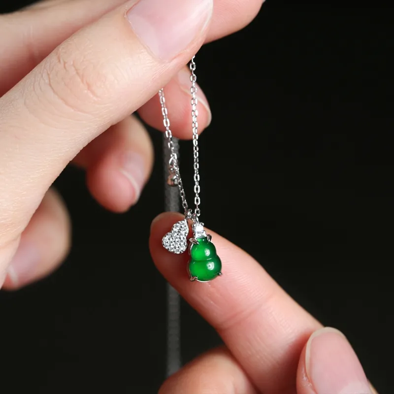 PEARL QUEEN Glutinous Jade Necklaces Women's-4