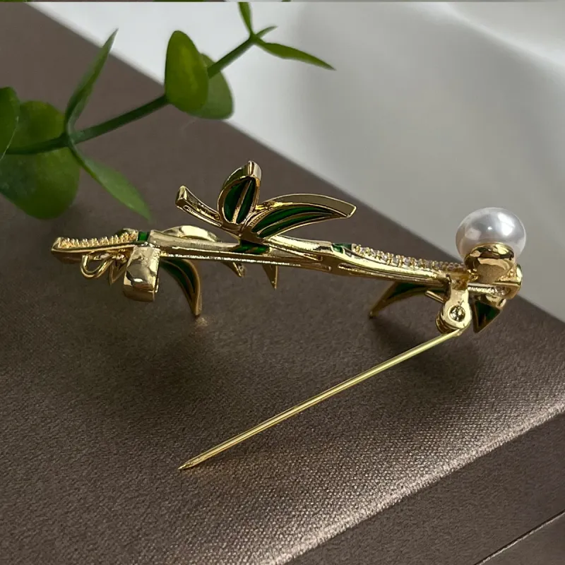 PEARL QUEEN Freshwater Pearl Brooches Unisex-4