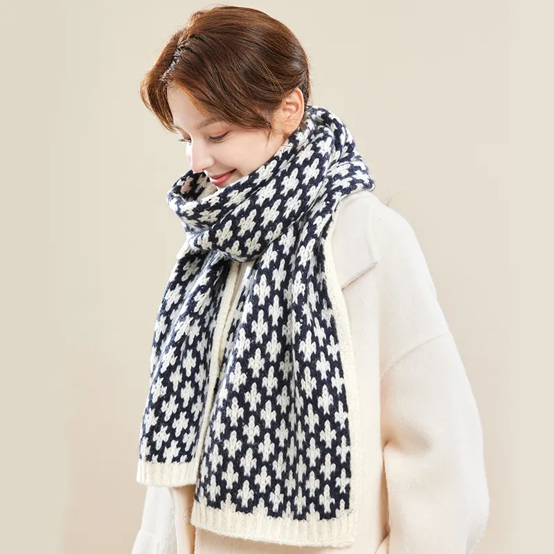 Wensli X JIUMU Knit Scarves Women's-1