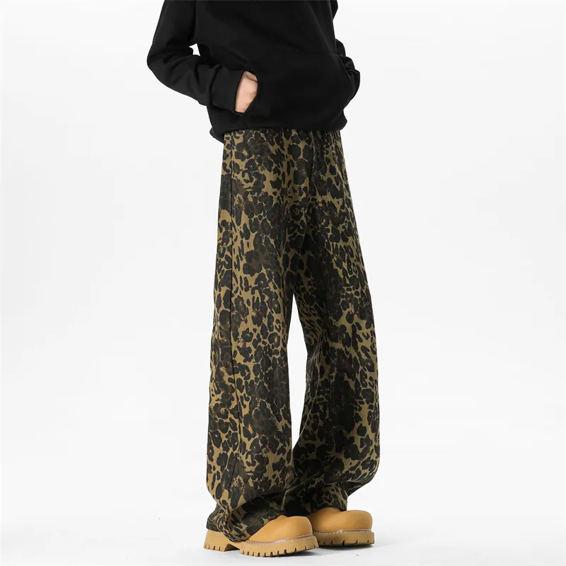 KOKO BASE Jeans Unisex Leopard Print-6