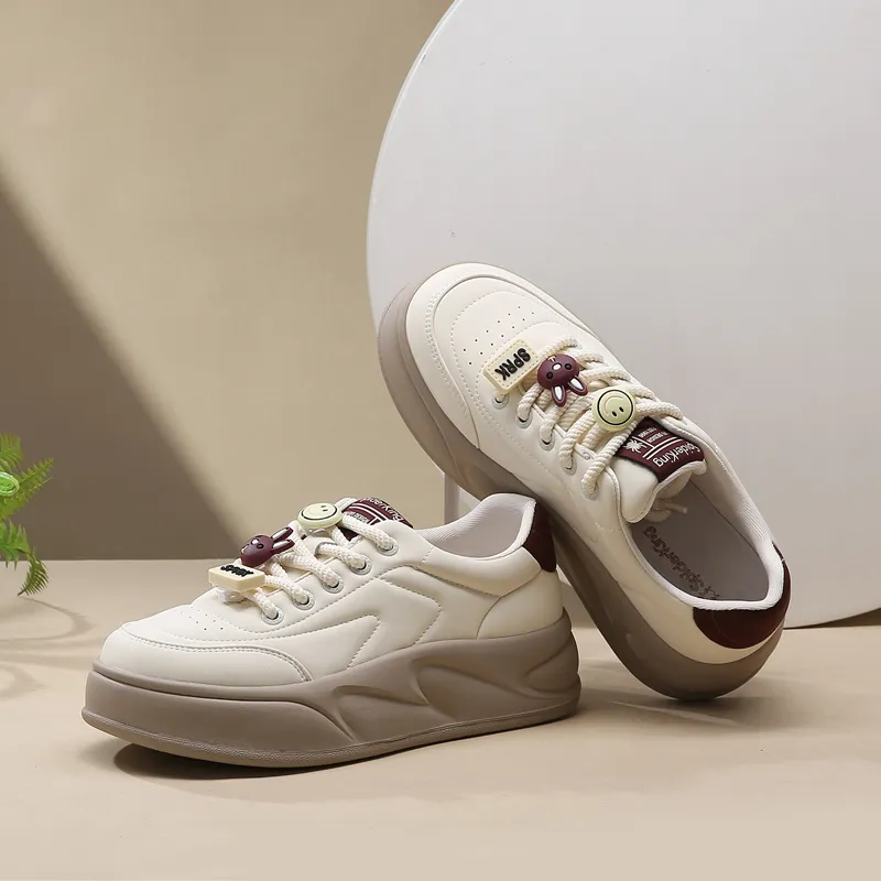 Spider King Low Top Skateboard Shoes Women's Beige Red-3
