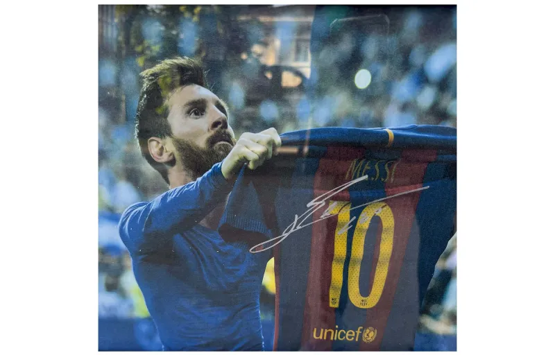 Huayitaojin Barça Classic Bernau Lens 16 Inches Photo Framed 35x50cm Men's Collectible Unisex-1