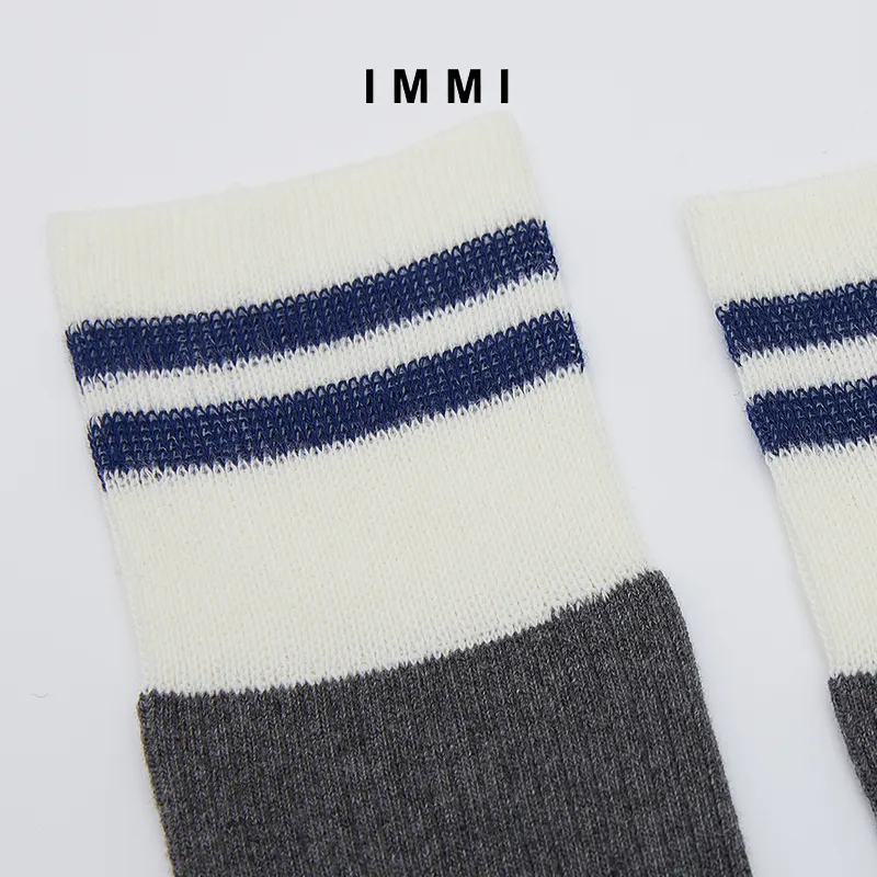 IMMI Women's Knee high Socks-2