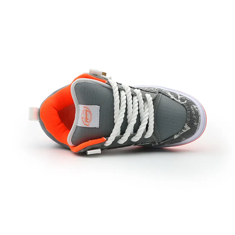 I'm shopping Skateboard Shoes Unisex Low Top White-3