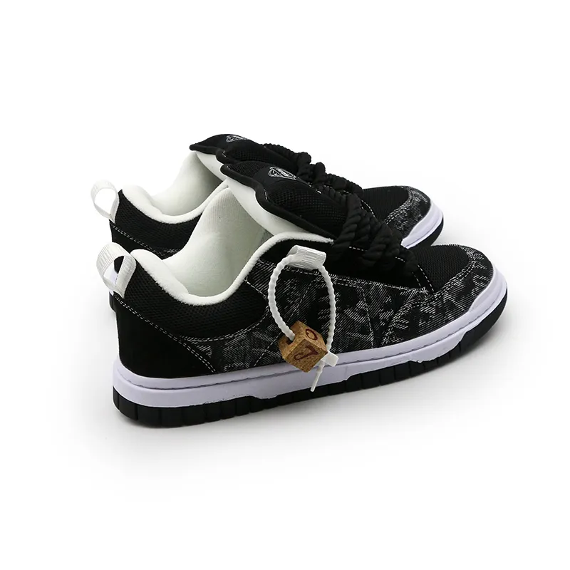 I'm Shopping Breathable, Supportive, Slip Resistant Low Top Skateboard Shoes Unisex Black-3