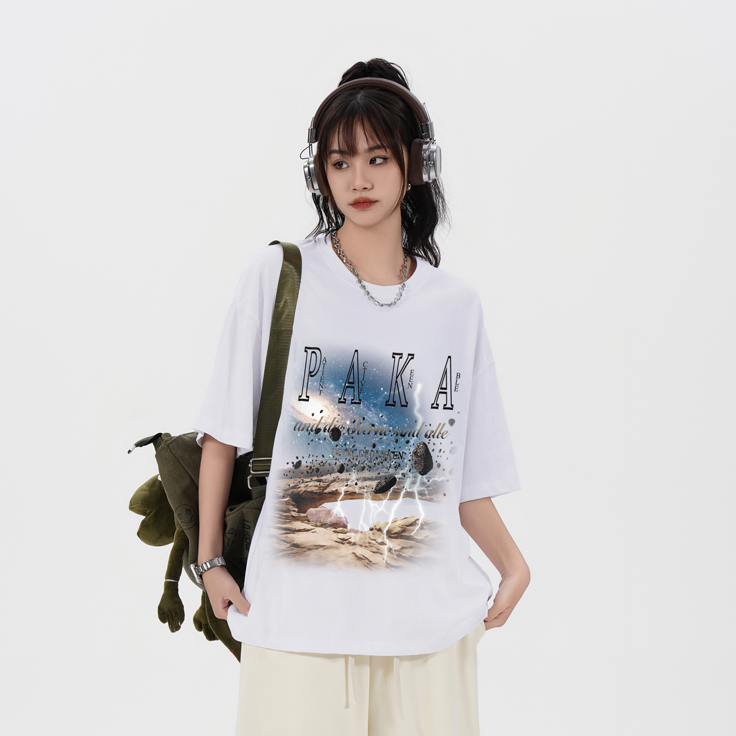 PAKA T-Shirts Unisex - POIZON