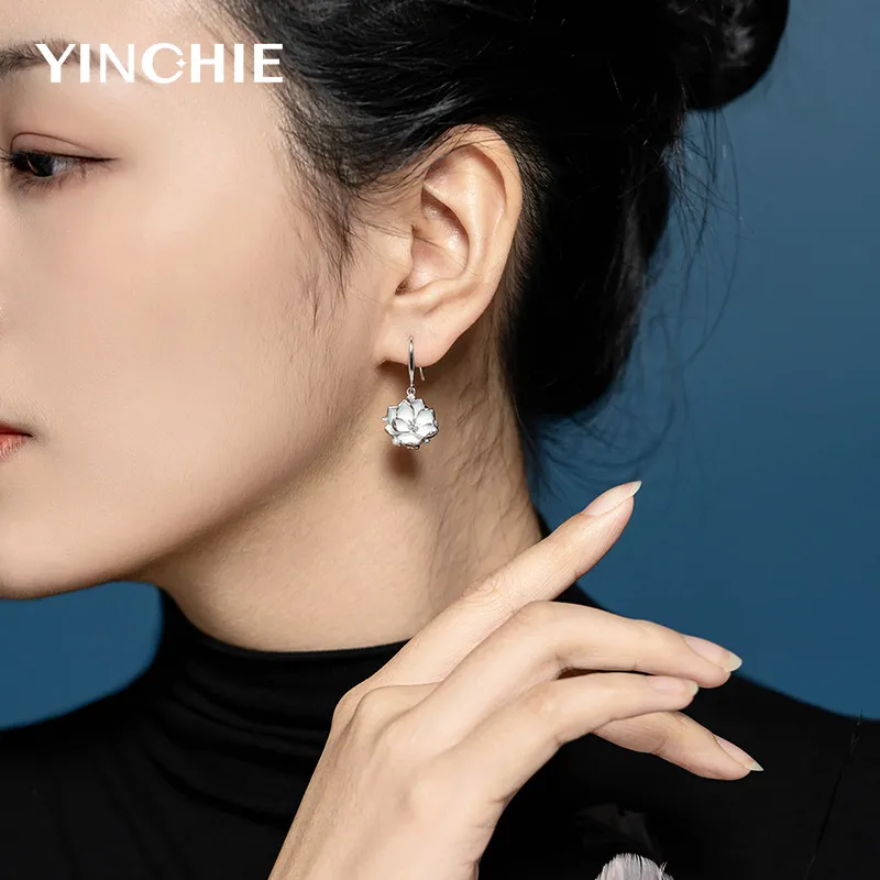YINCHIE Niche Elegance Earrings Women's-4