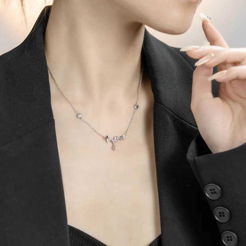 YINCHIE Niche Butterfly Versatile Female Friend Necklaces Women's Box-6