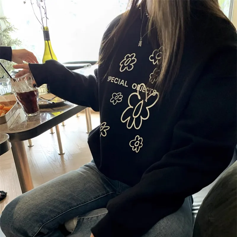 Adeworn Sweatshirt Women's Black-2