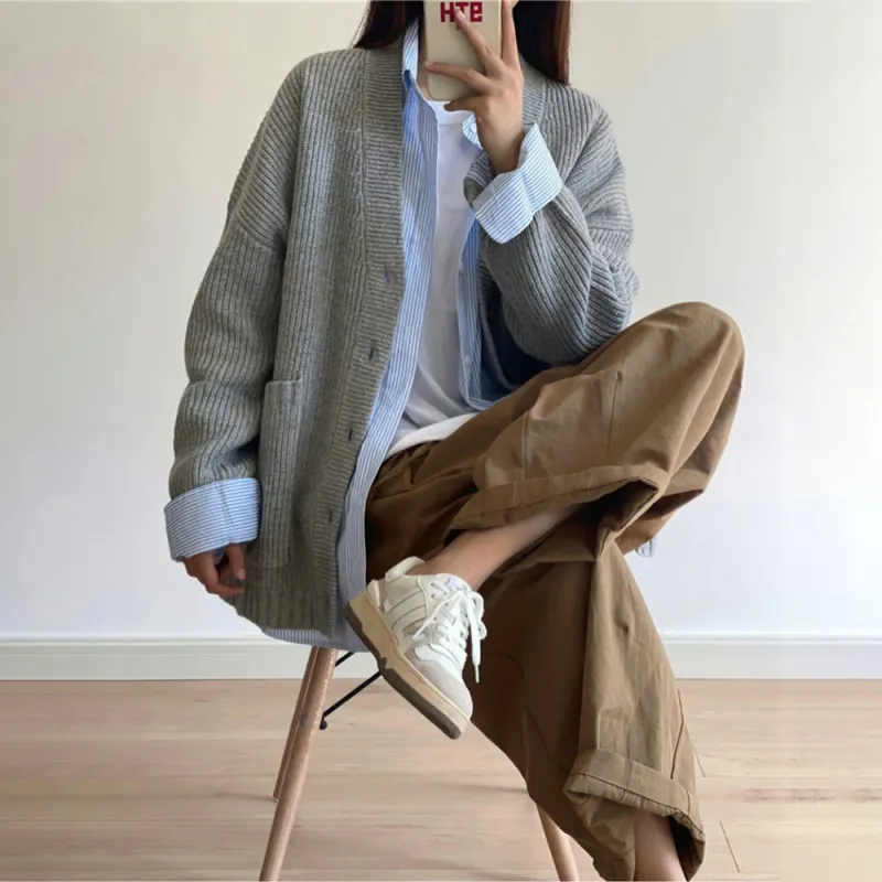 Adeworn Sweaters Women's Gray-3