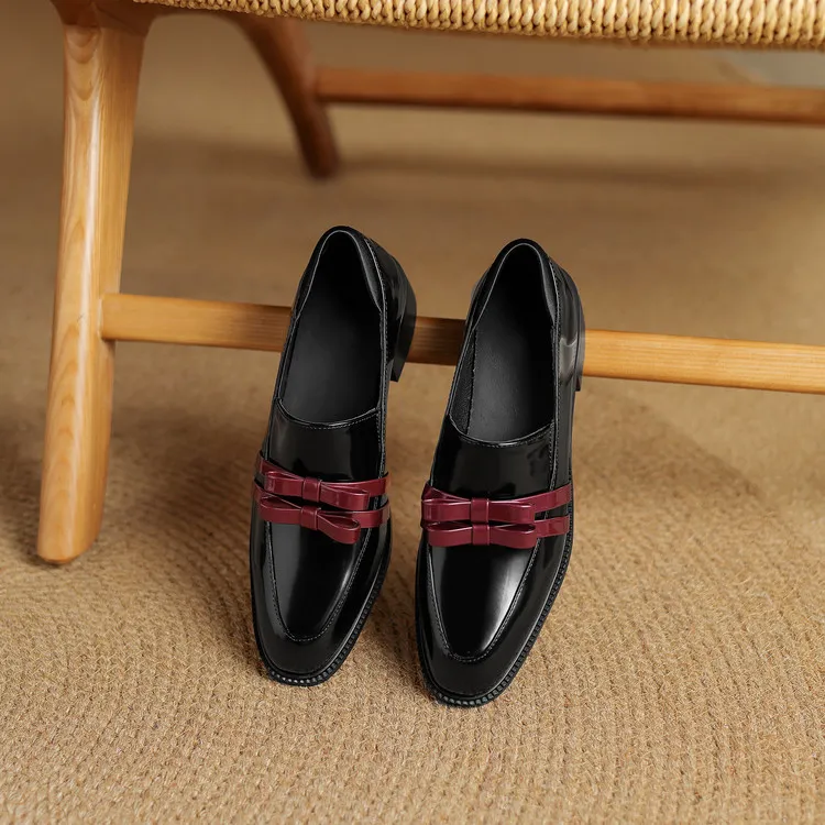 Yeezyy Reezy Loafers Women's Black/Ecru/Christmas Red-7