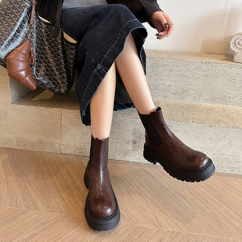 Yeezyy Reezy Short Chelsea Boots 4 Cm Women's-4