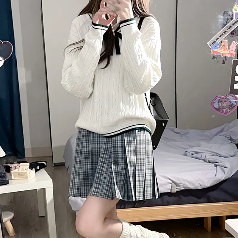Tokyo Season Sweaters Women's-8