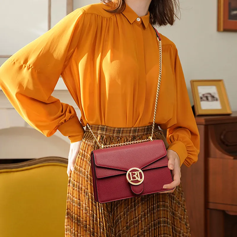 Old Man's Head Cow Leather One Shoulder Small Square Bag Women's Red-3