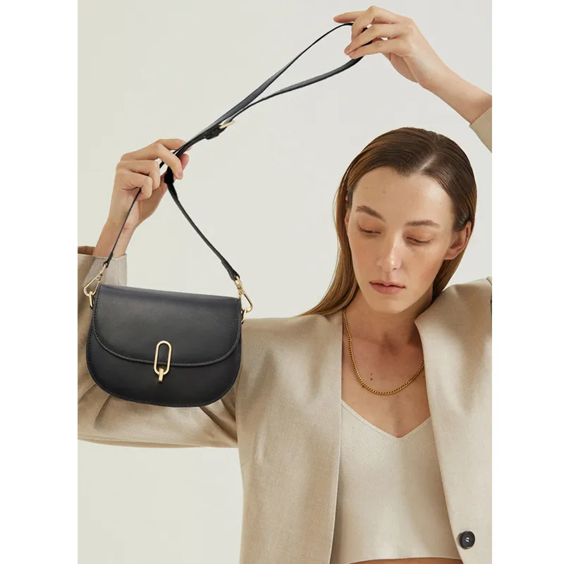 Old Man's Head Cow Leather One Shoulder Bag, Handheld Crossbody Bag Regular Women's Cream White / Knight Black-8