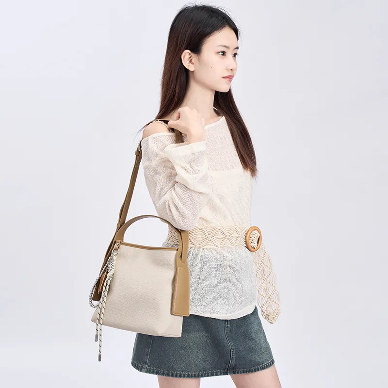 Old Man's Head Polyurethane Synthetic Leather Handbag Women's Ecru-1