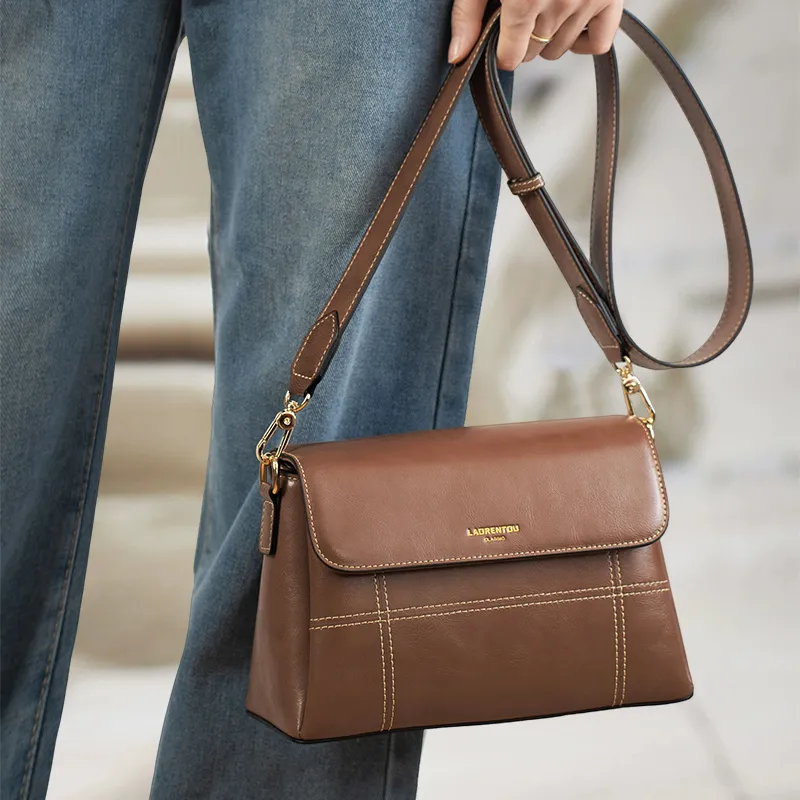 Old Man's Head Cow Leather Crossbody Bag Women's Caramel-1