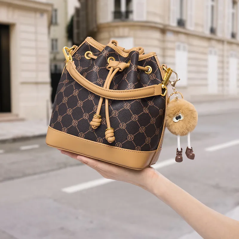 Old Man's Head PVC Bucket Bag Crossbody One Shoulder Handheld Handbag Women's Coffee-1