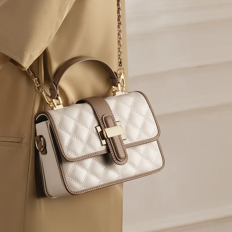 Old Man's Head Synthetic Leather With Cow Leather Crossbody Bag One Shoulder Portable Small Bag Regular Women's White-1