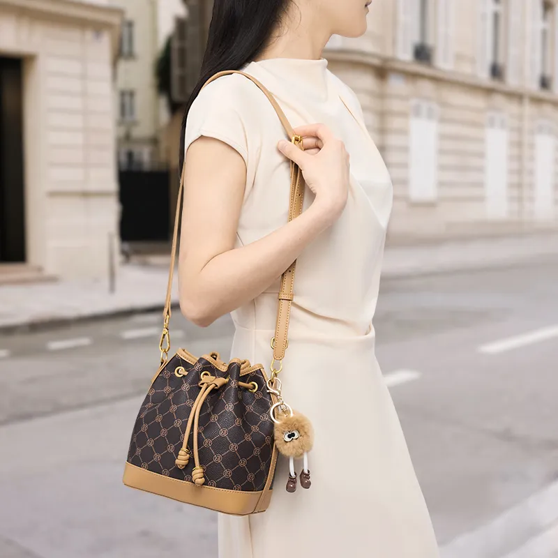 Old Man's Head PVC Bucket Bag Crossbody One Shoulder Handheld Handbag Women's Coffee-4
