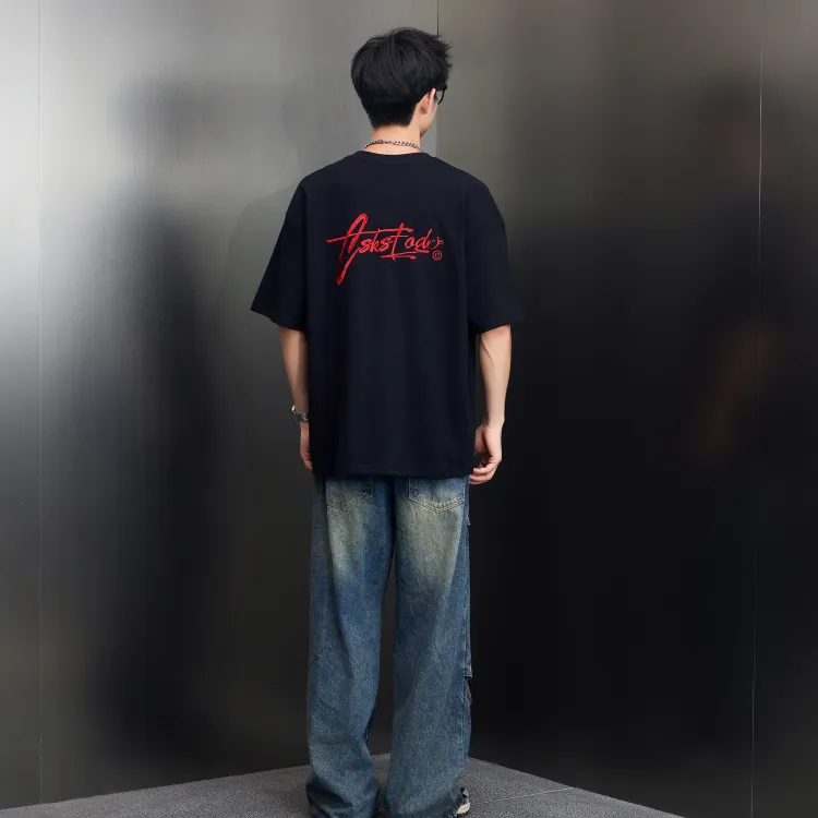 Written hood sweatshirt
