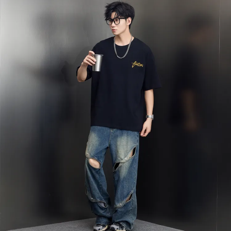 Outside zip-half pullover