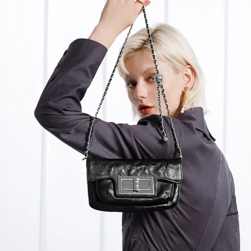 Miao Di Textured Vegetable Tanned Top Grain Cow Leather Shoulder Bag, Crossbody Bag Regular Women's Obsidian Black-3