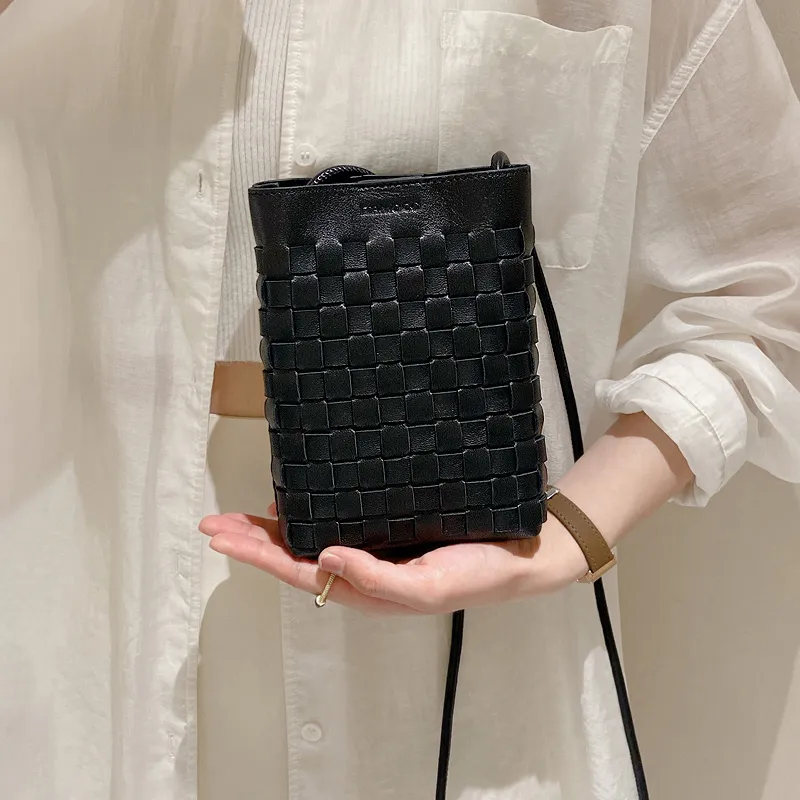 Miao Di Crossbody Bags-3