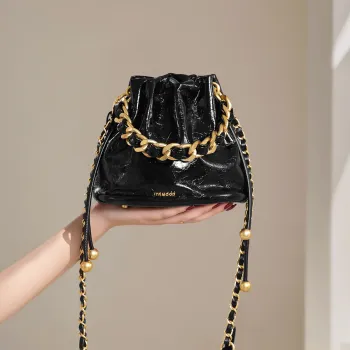 Miao Di Shoulder Bags Elegant Black