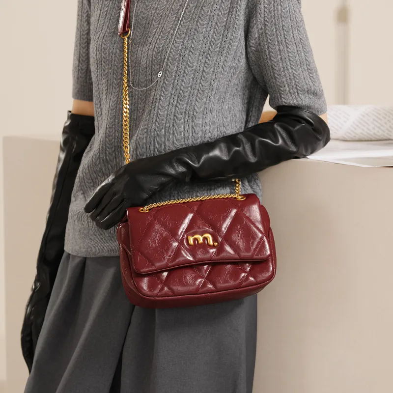 Miao Di Shoulder Bags Burgundy Red-4
