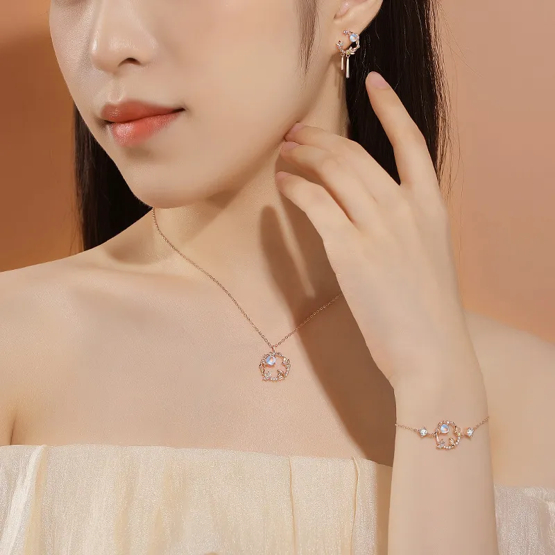 LOVE WHEEL S925 Silver Necklaces Women's-1