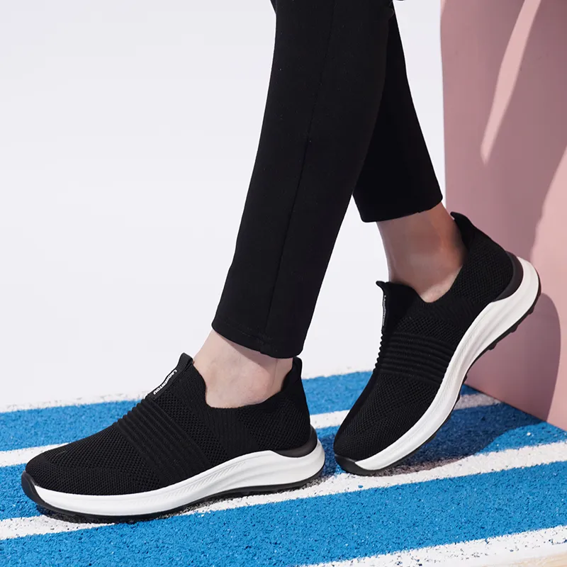 LAORENTOU Casual Shoes Women's Low Top Black-12