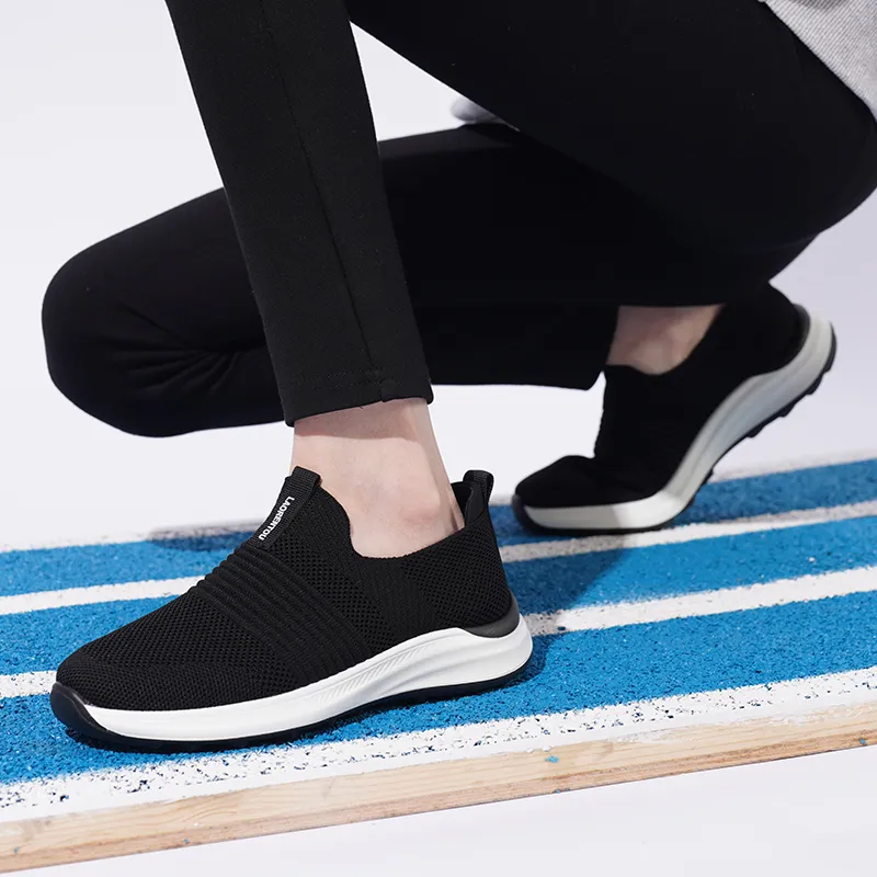 LAORENTOU Casual Shoes Women's Low Top Black-11