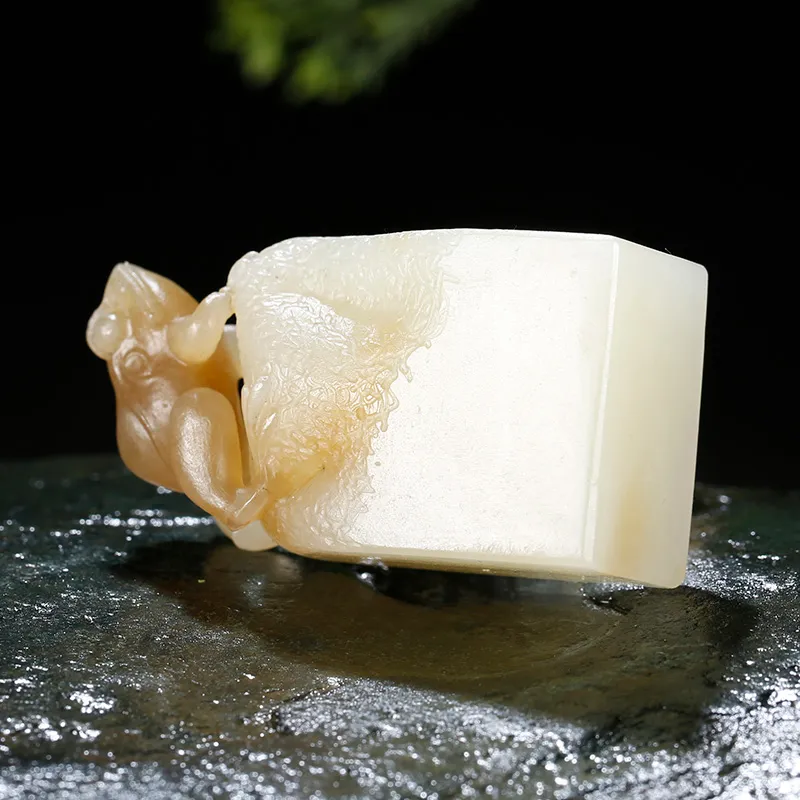 Treasure Pendants White Jade/Pale Greenish White Jade Unisex-6