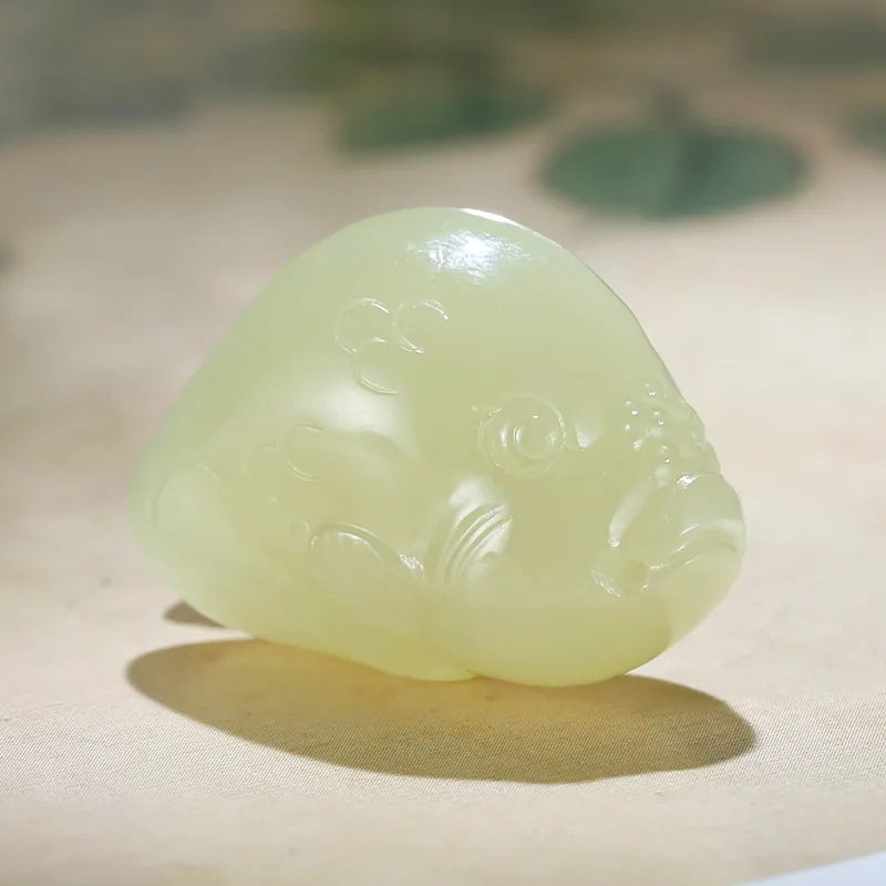 Treasure Pendants Yellow Jade Unisex-4