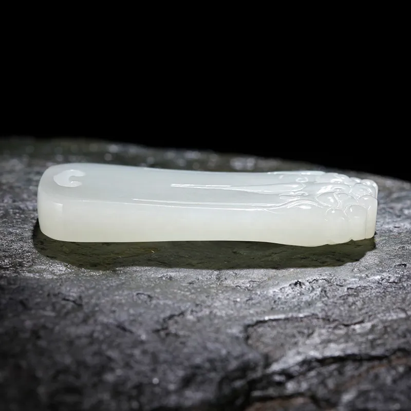 Treasure Pendants White Jade/Pale Greenish White Jade Unisex-3