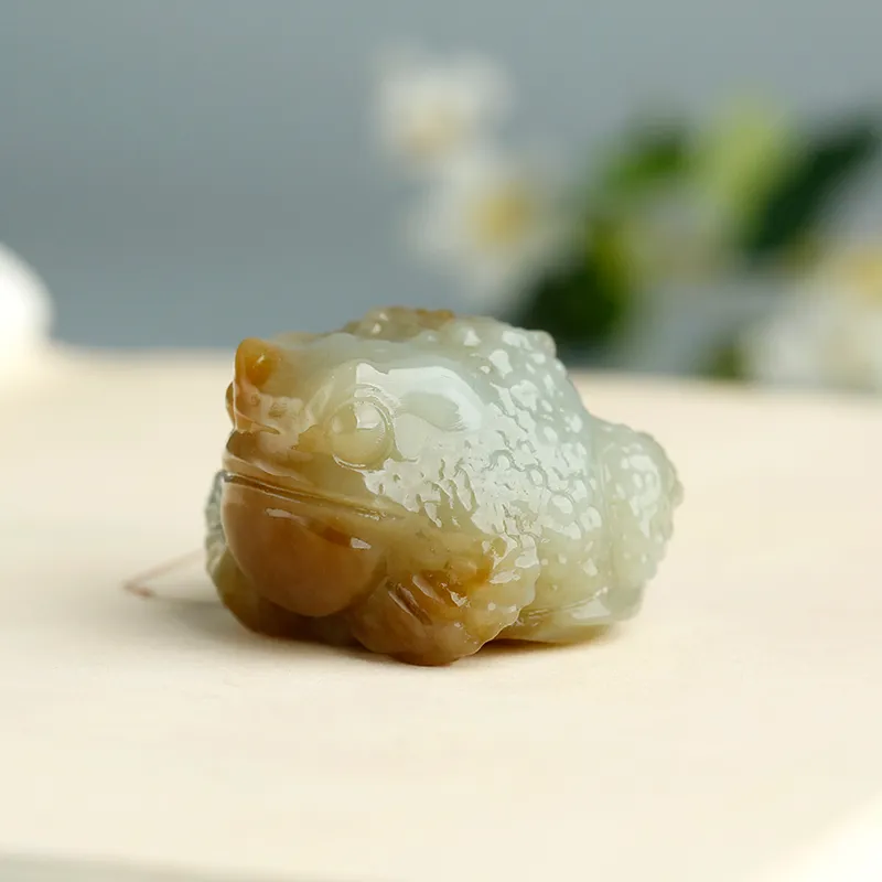 Treasure Collectible White Jade/Pale Greenish White Jade Unisex-2