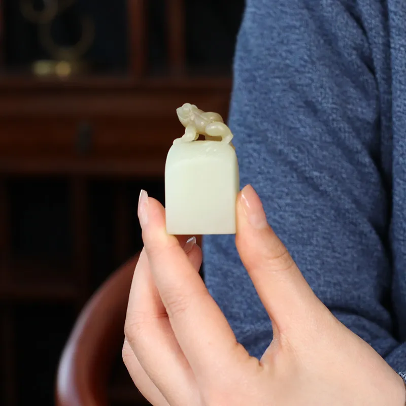 Treasure Pendants White Jade/Pale Greenish White Jade Unisex-3