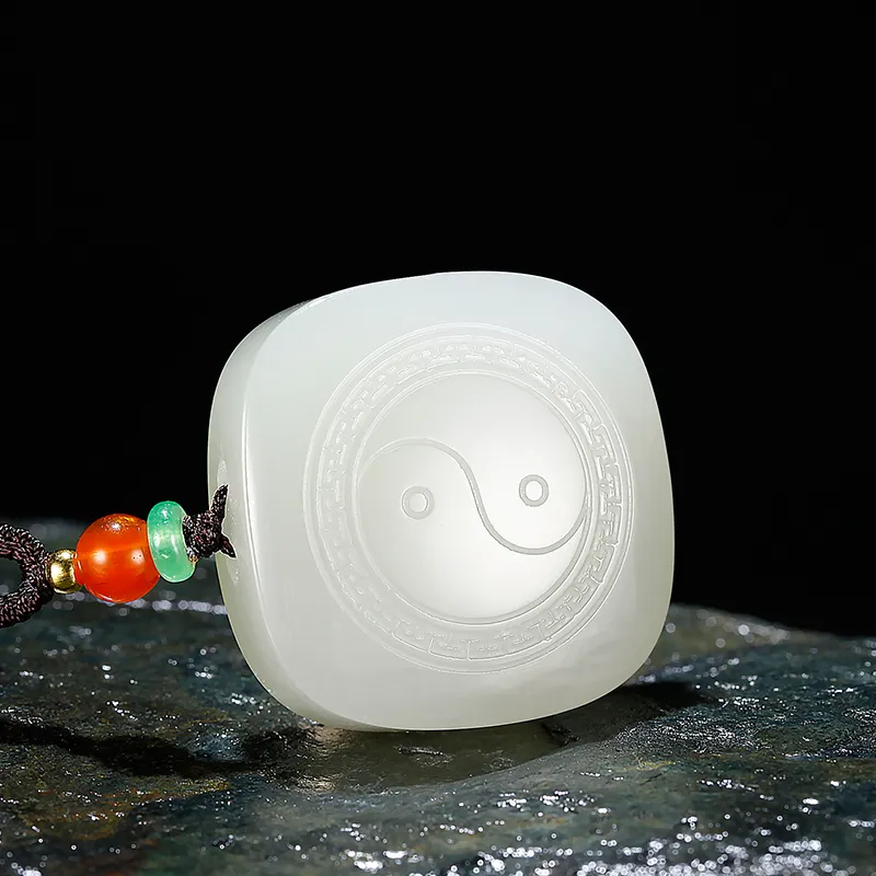 Treasure Necklaces White Jade/Pale Greenish White Jade Unisex-5