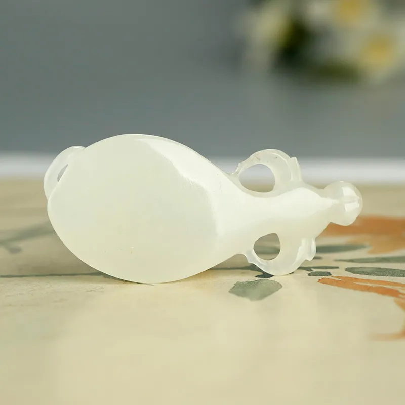 Treasure Dushan Jade Carving Piece Unisex-3
