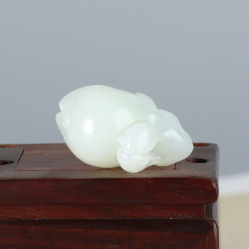 Treasure Pendants Pale Greenish White Jade Unisex-6